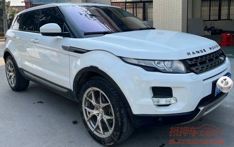 嘉兴14年路虎极光2