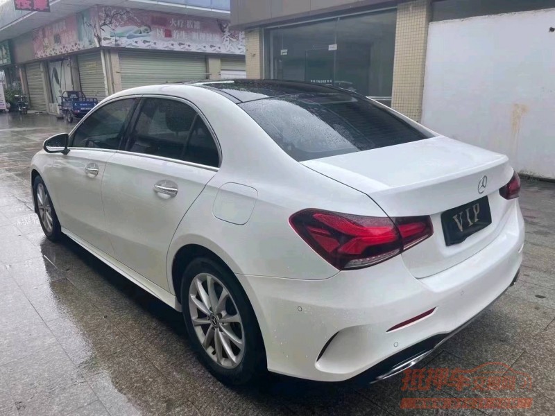 珠海19年奔驰A8