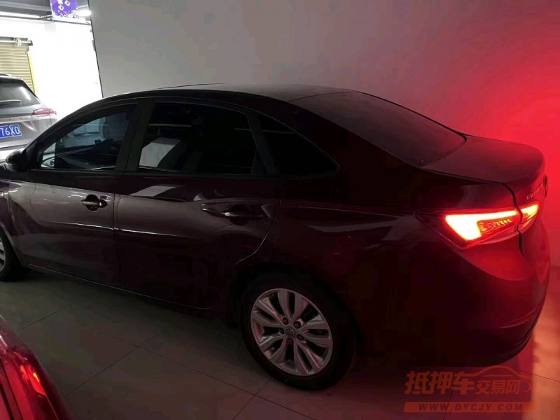 宜春20年别克英朗2