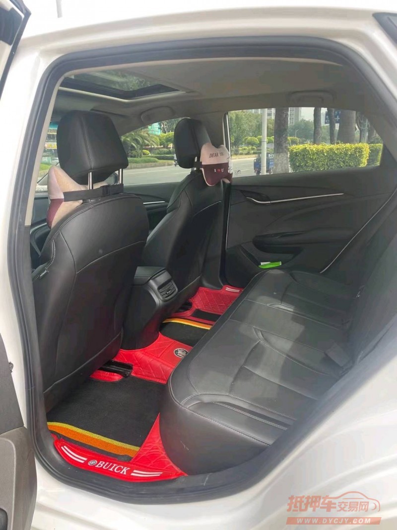 东莞22年别克英朗5