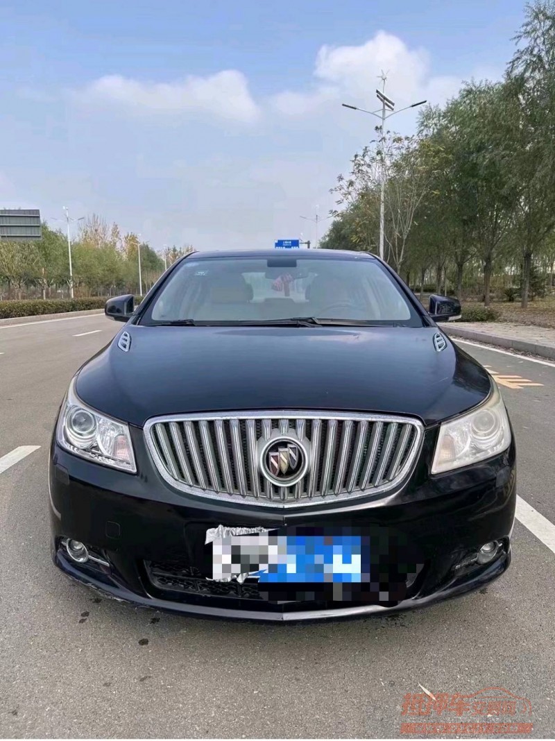 枣庄12年别克君越9