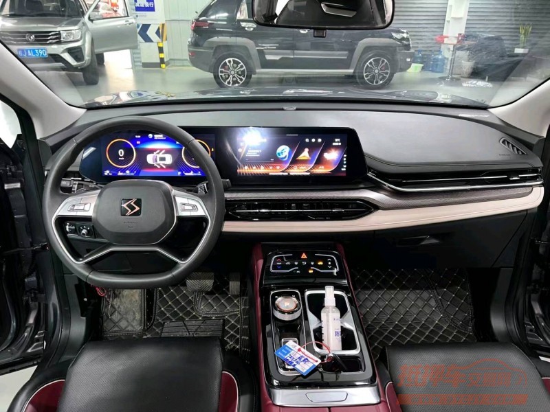 成都21年江淮思皓5