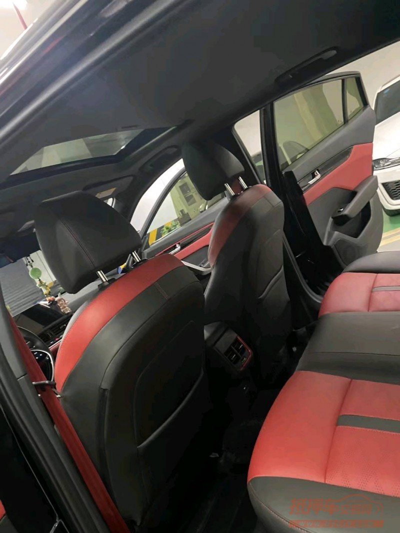 成都22年东风奕炫6