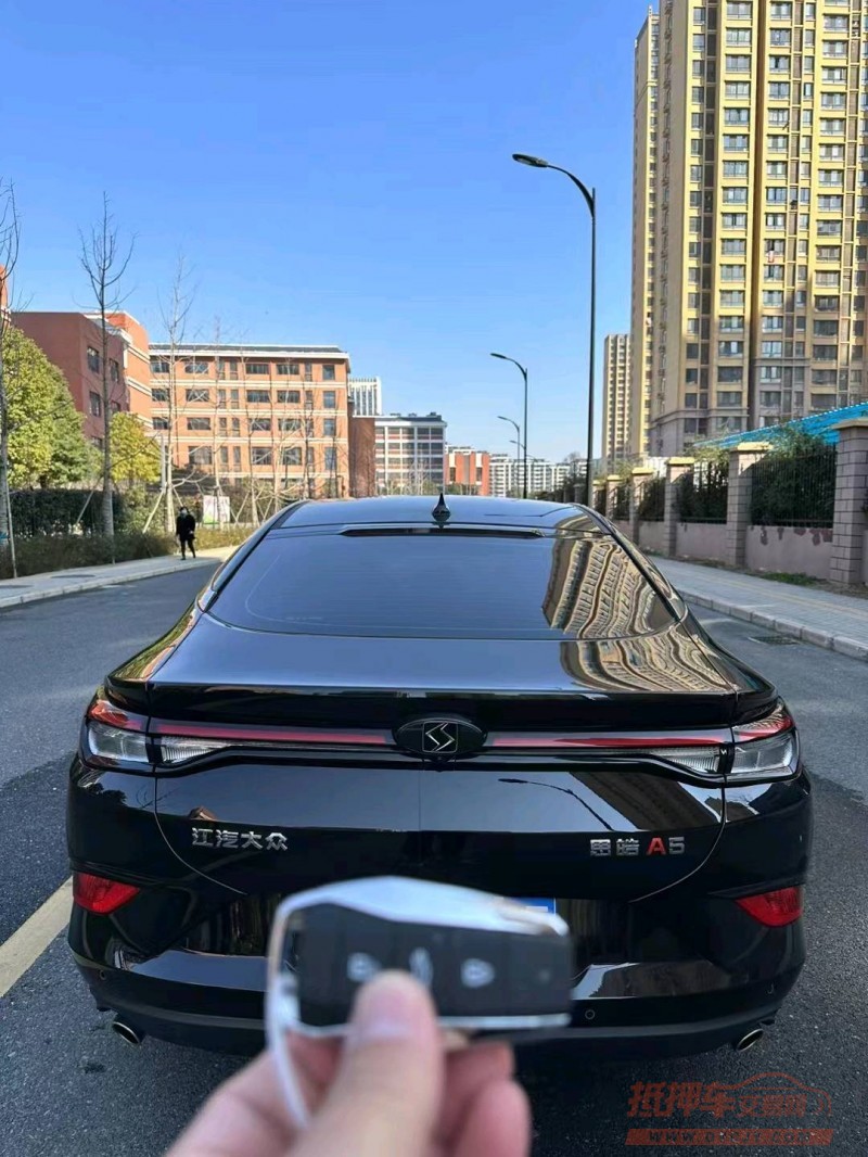 淮南22年江淮思皓8