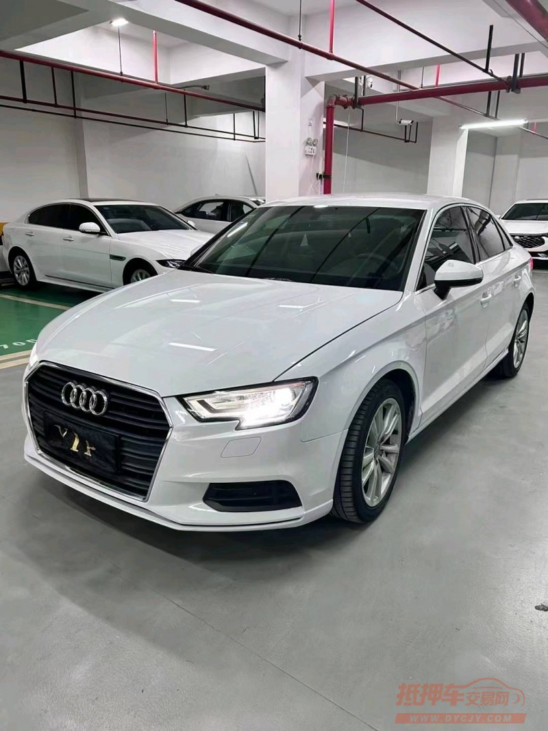 成都18年奥迪A32