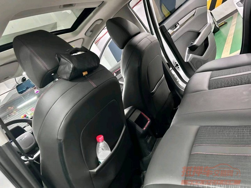 成都22年东风奕炫6