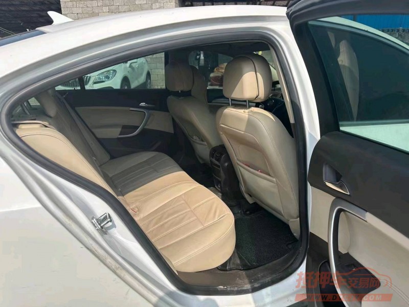 衡阳15年别克君威6