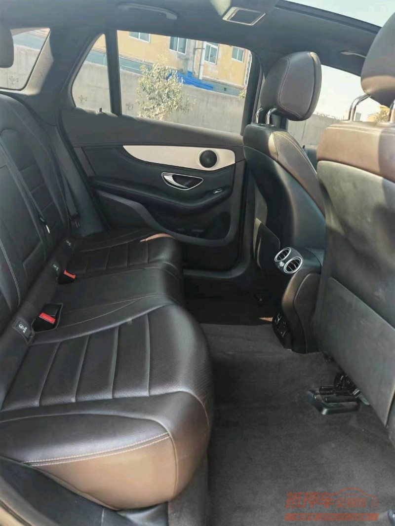 枣庄19年奔驰GLC8
