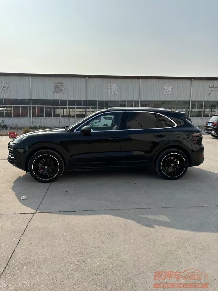 北京18年保时捷卡宴7