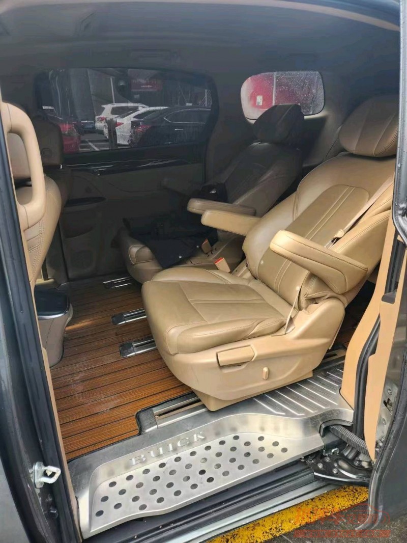 宜昌17年别克GL84