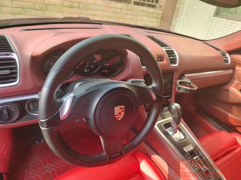 广州12年保时捷Boxster7