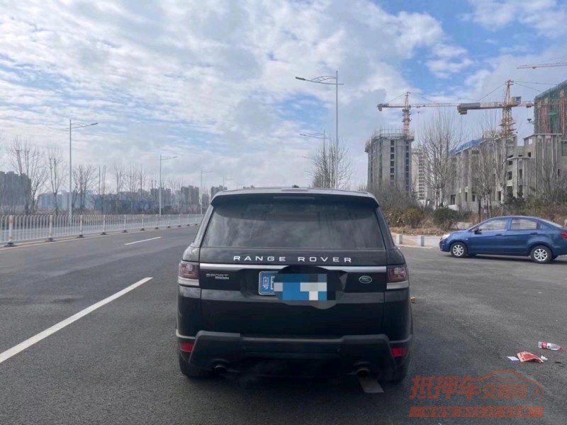 东营16年路虎揽胜运动9