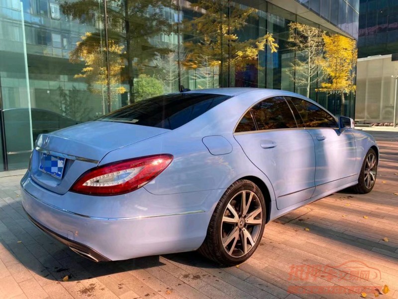 邯郸12年奔驰CLS6