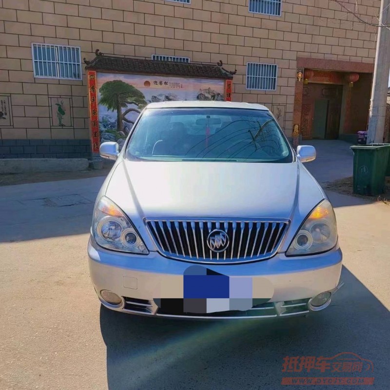 北京12年别克GL81