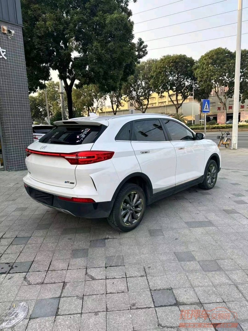 珠海21年威马汽车EX-55