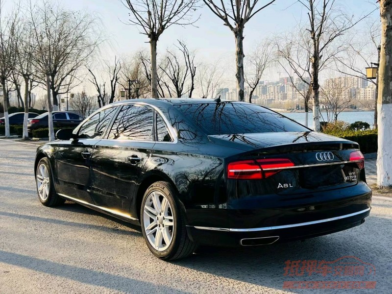 聊城17年奥迪A8L8