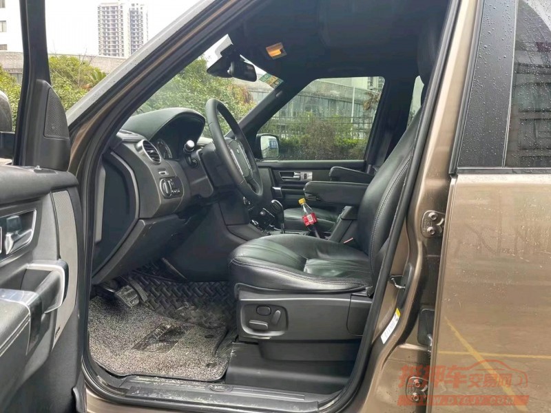 重庆13年路虎发现5