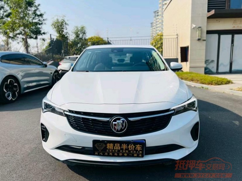 东莞21年别克威朗8