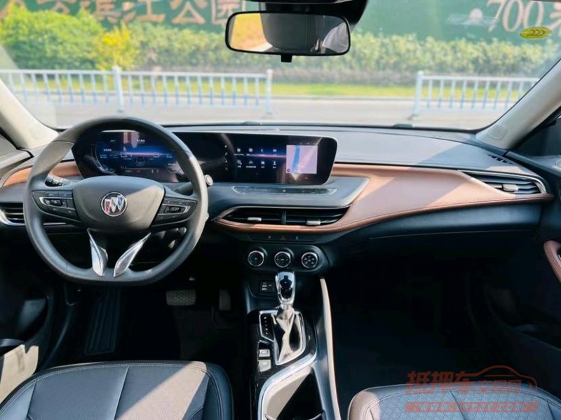 东莞21年别克威朗4