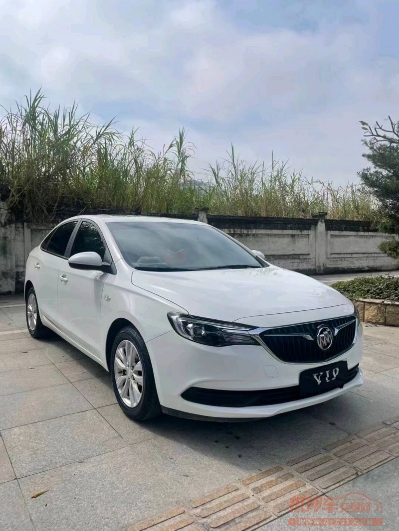 珠海22年别克英朗2