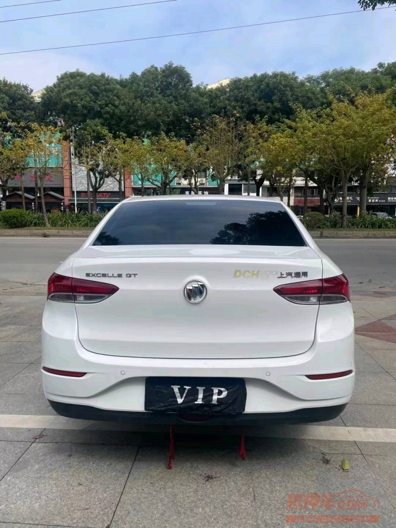 珠海22年别克英朗6