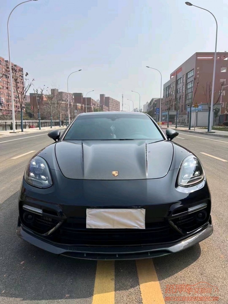 宜昌17年保时捷帕拉梅拉1