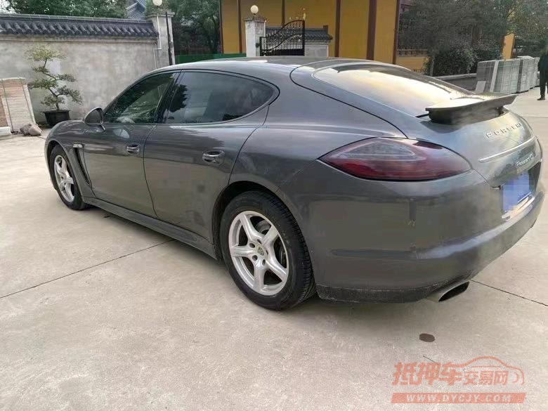 常州13年保时捷帕拉梅拉9