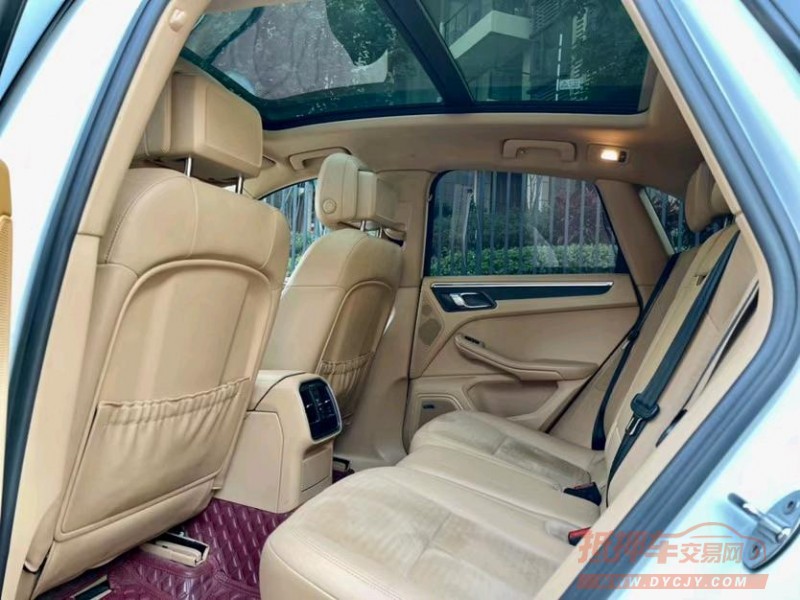 东莞16年保时捷Macan5