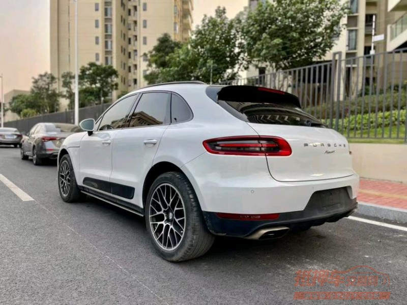 东莞16年保时捷Macan7