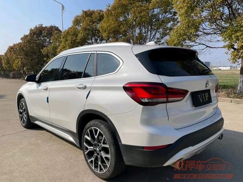 盐城21年宝马X11