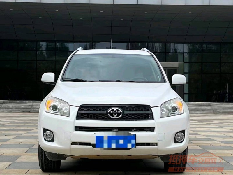 沈阳13年丰田RAV4荣放1