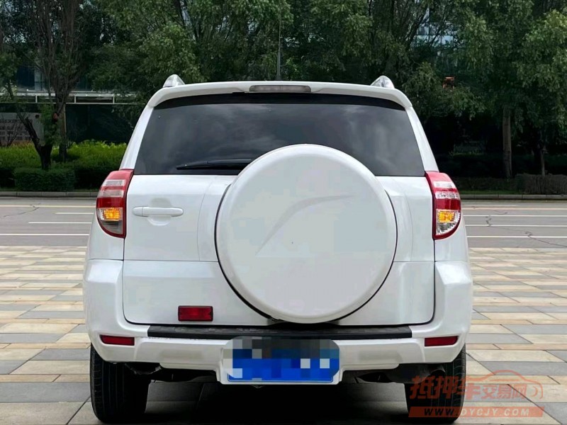 沈阳13年丰田RAV4荣放9