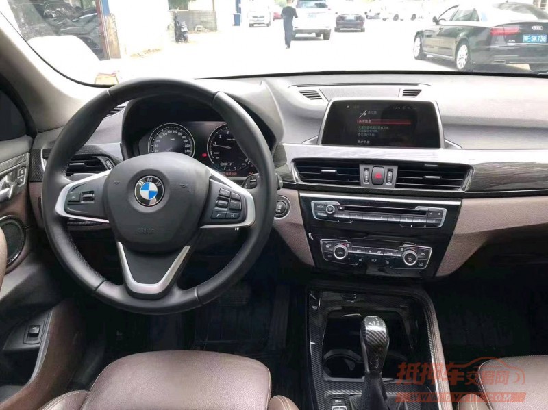 北京18年宝马X12