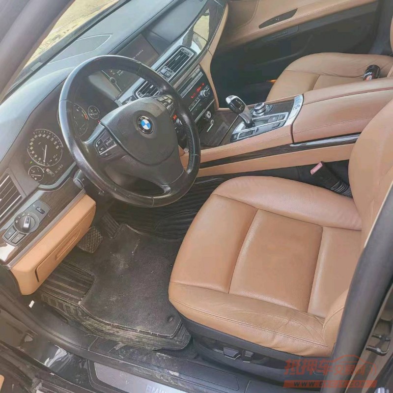 北京11年宝马7系3