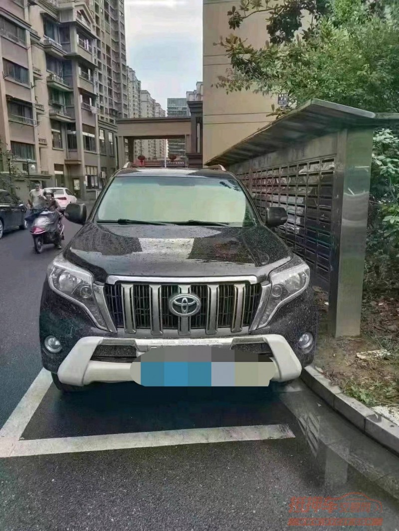 北京12年丰田普拉多1