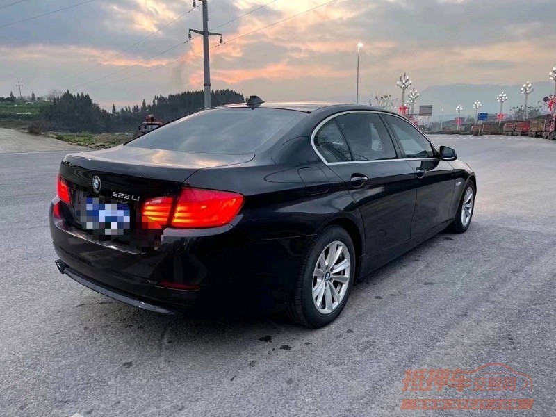 成都11年宝马5系5