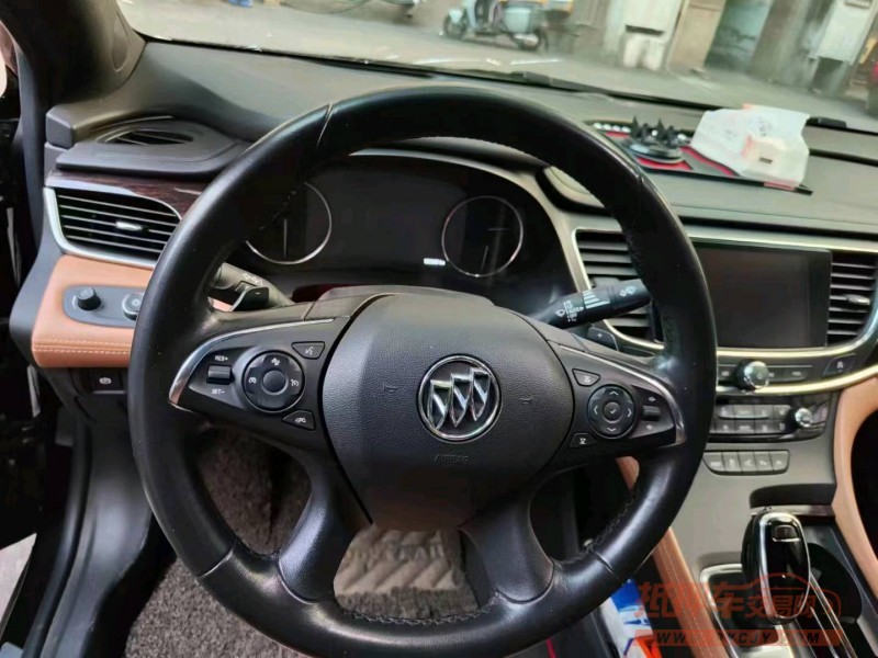 济南16年别克君越2