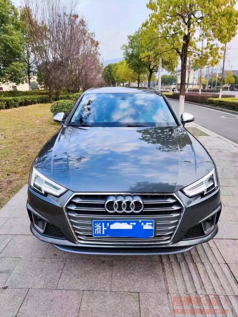 嘉兴19年奥迪A4L1