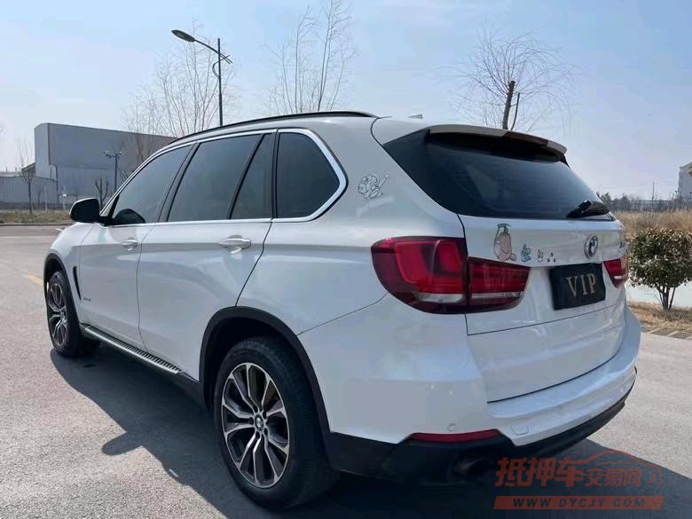 盐城16年宝马X58