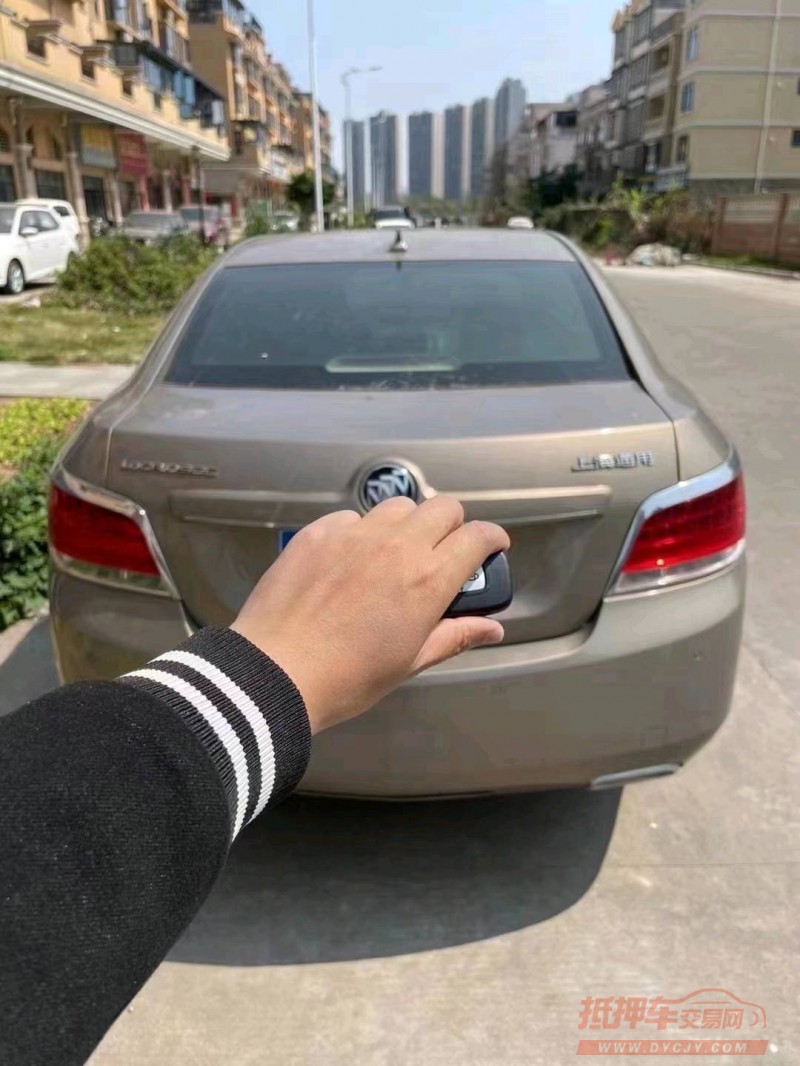 邯郸10年别克君越5