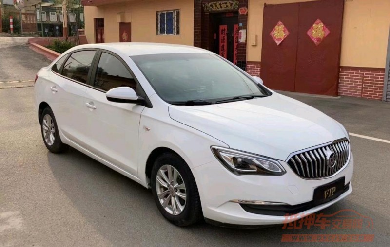 青岛16年别克英朗GT2