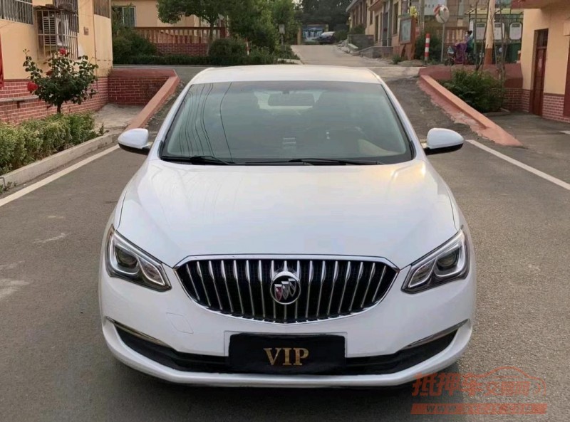 青岛16年别克英朗GT1