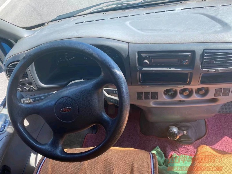 青岛16年福特全顺6