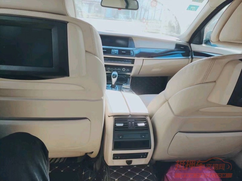 济南11年宝马5系4