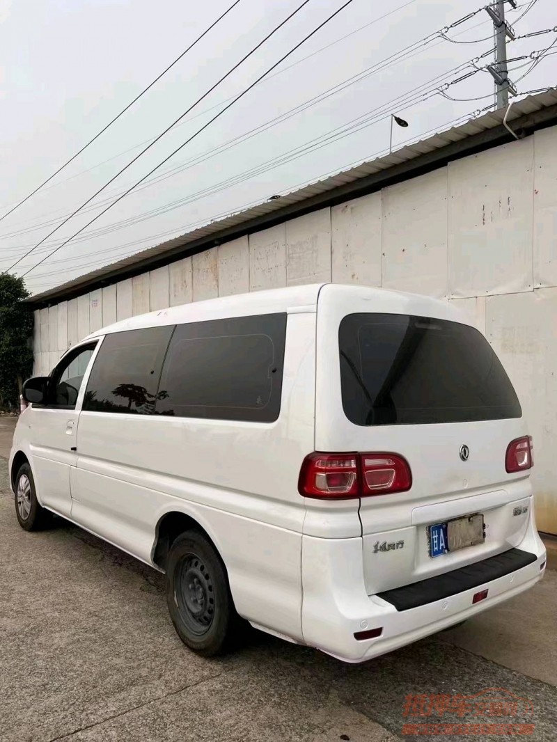 珠海20年东风菱智7