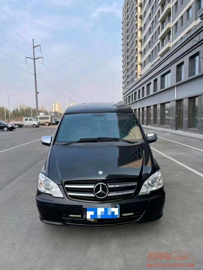 东营15年奔驰威霆9