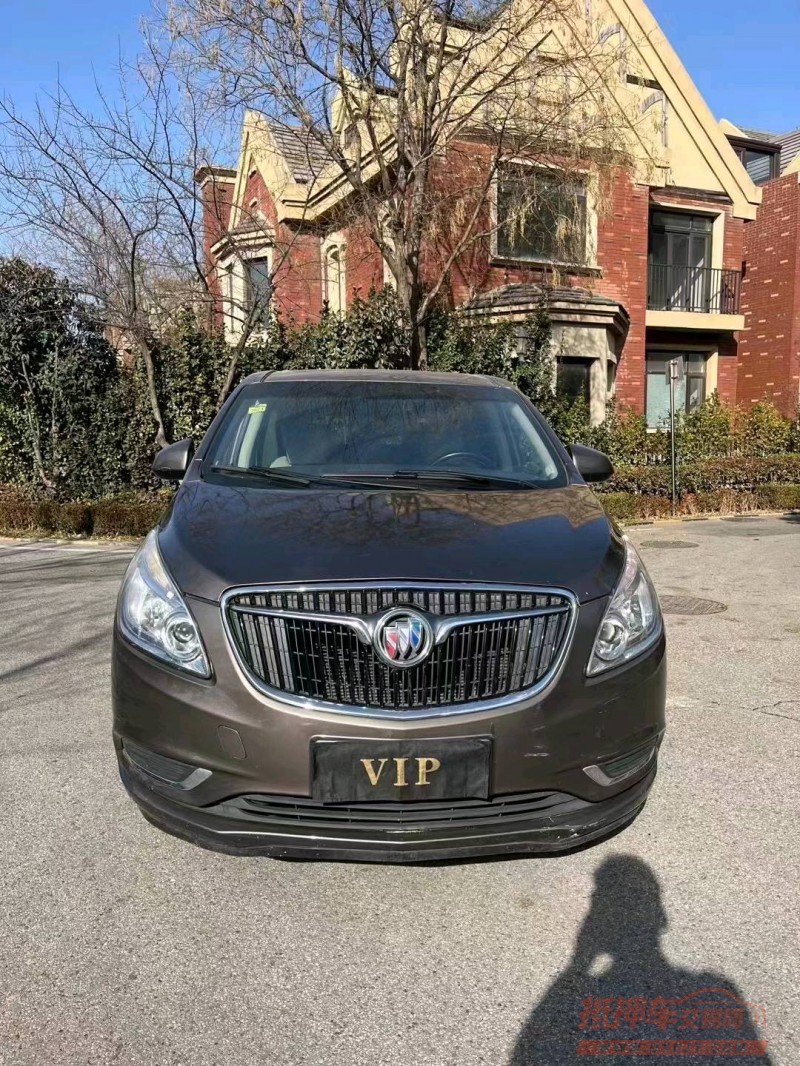 枣庄17年别克GL81