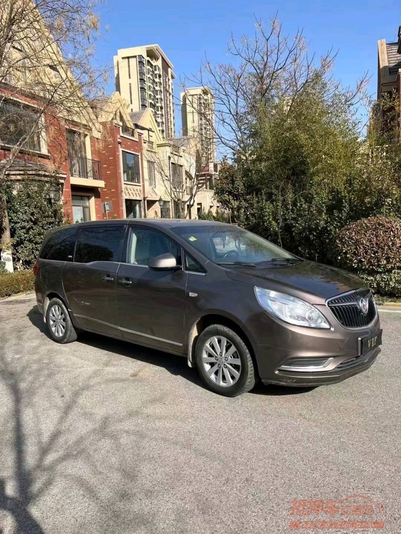 枣庄17年别克GL82