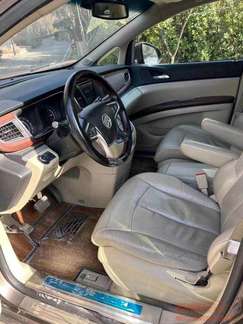 枣庄17年别克GL86