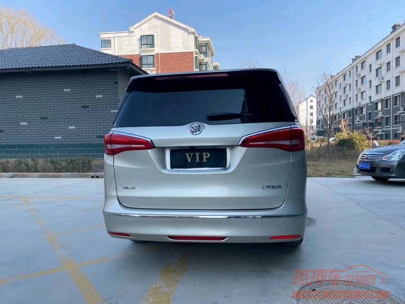 东营17年别克GL85